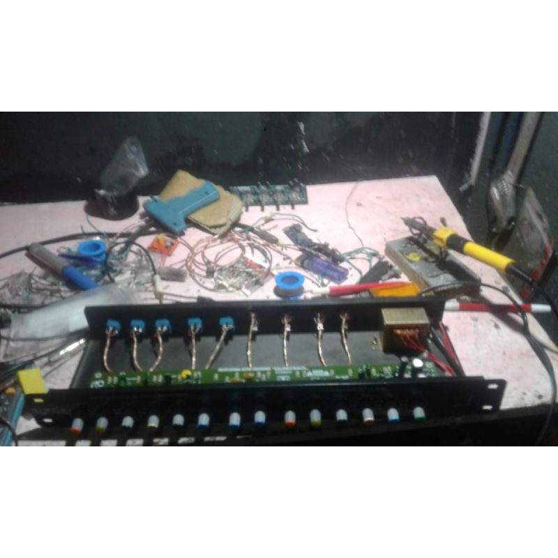 Crossover aktif 4way sub