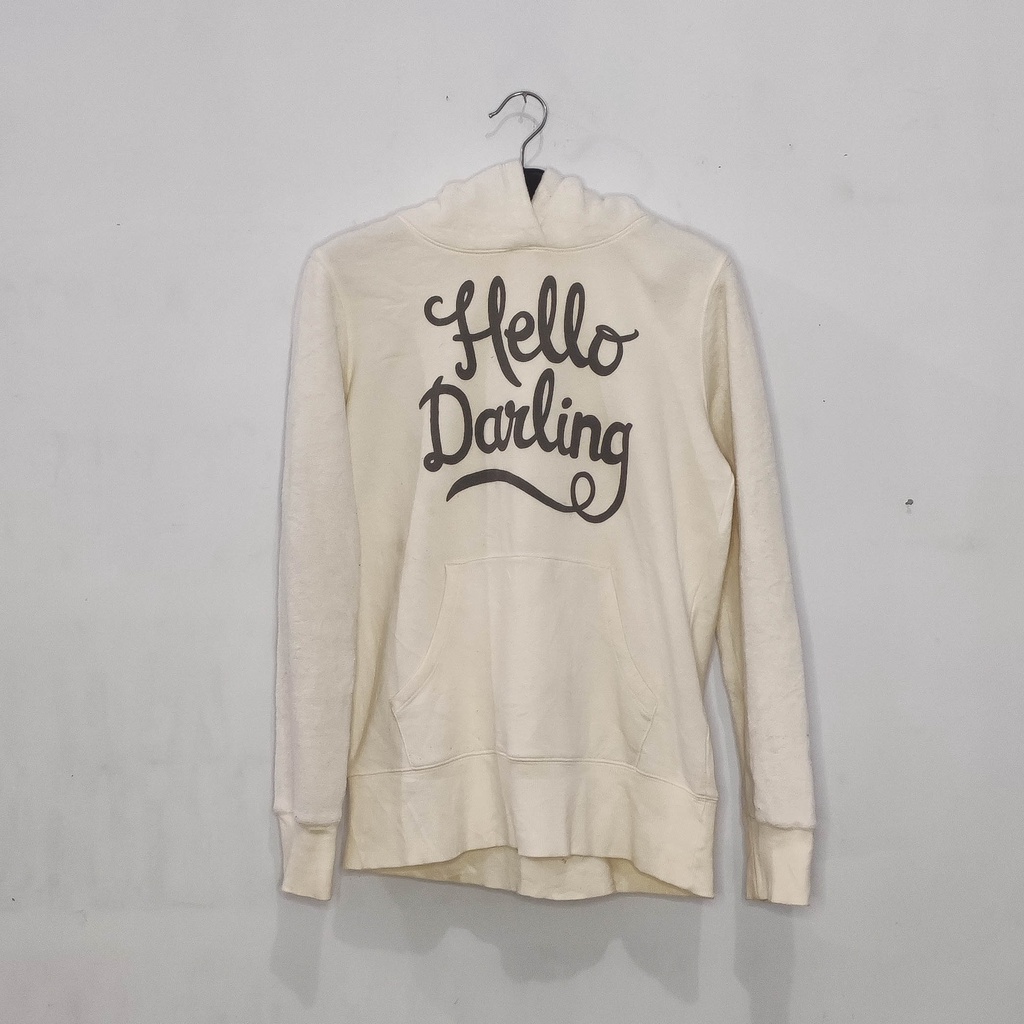 UNIQLO UT Alphabetbags White Bone Pullover Hoodie Jacket - Jaket Putih Tulang Hello Darling Limited 