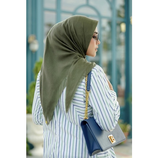 Tapis Embossed Buttonscarves Kale (hijau army)