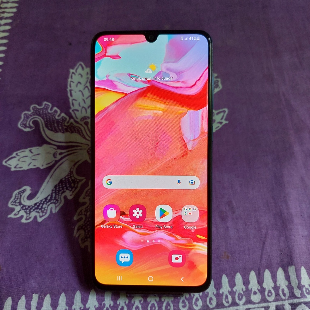 Samsung Galaxy A70 Bekas Resmi
