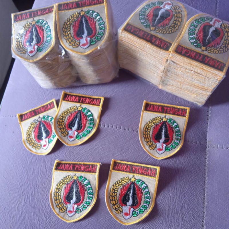 Bet Kwarda Jateng Coklat Muda