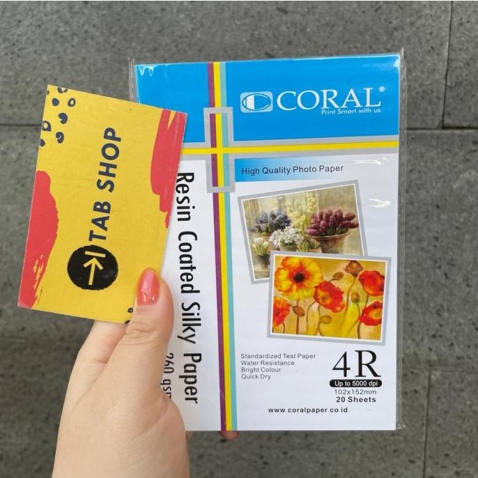 

CORAL RESIN COATED SILKY PHOTO PAPER 4R 260 GSM 20 LEMBAR KULIT JERUK