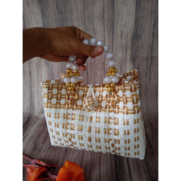 Tas Jali Anyaman Handmade Best Seller Mini Patty Mutiara/ Tas Pesta / Anyaman Custom / Handmade/ Anyaman/ Hampers/ Hajatan/ Belanja/Anyaman Handmade/ termurah/ premium/ tas anyaman plastik / tas jali jali termurah