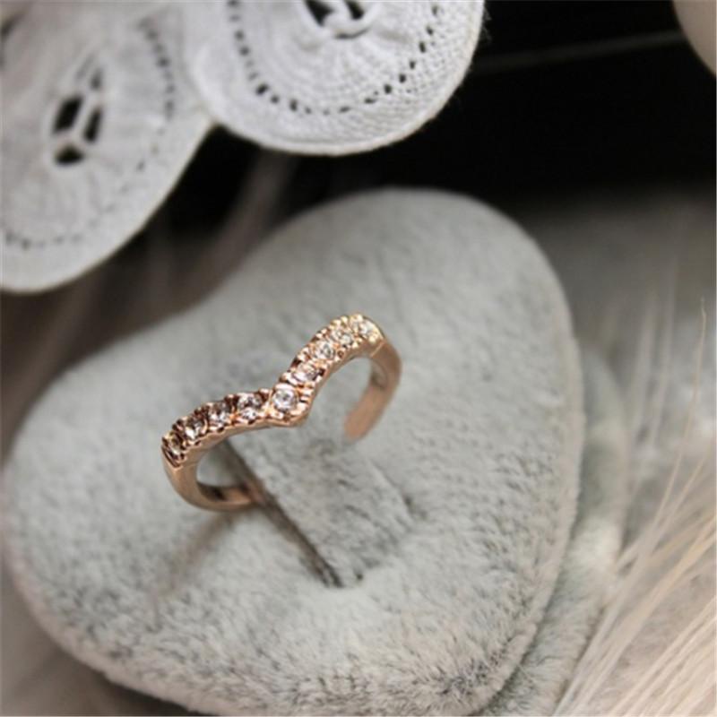 Cincin Fuji Anti Karat Stainless Platinum Wanita