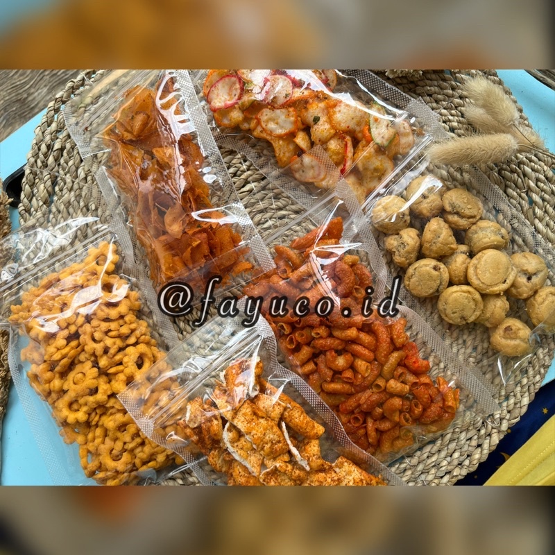 

basreng kripset coklat (snack)