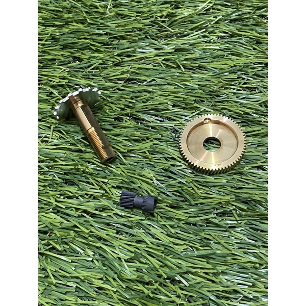 SPARE PART ORIGINAL ABU GARCIA  MAIN GEAR PINION GEAR BUSHING AMBASSADEUR 4601 C3 -C4 DAN MORRUM ZX3