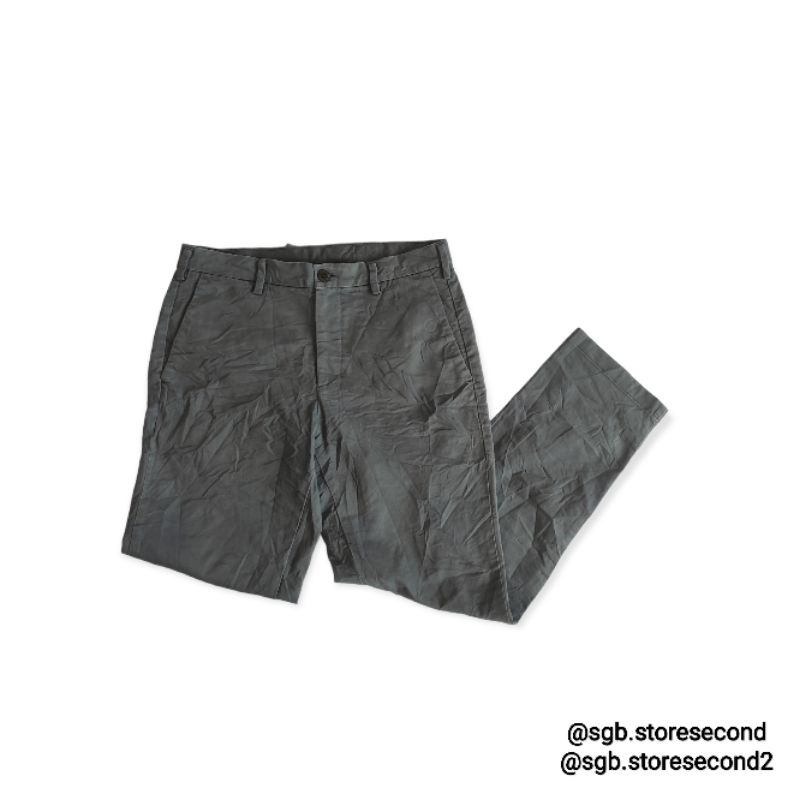 CHINO UNIQLO SECOND