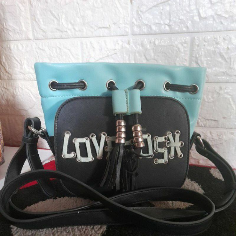Tas Gosh Preloved