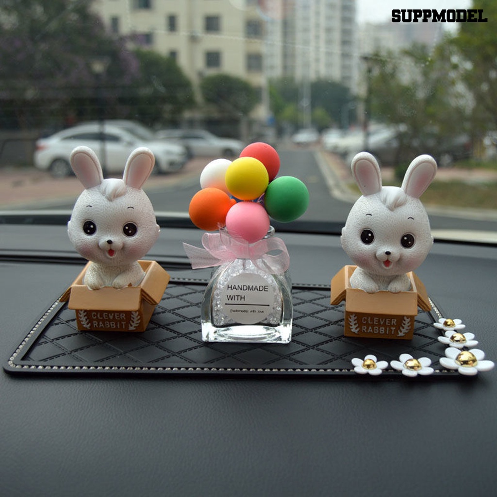 [Dekorasi] Car Bunny Ornament Animal Rabbit in Box Realistis Adorable Colorfast Hiasan Mobil Tekstur Bening Interior Dashboard Decor Mainan Hadiah