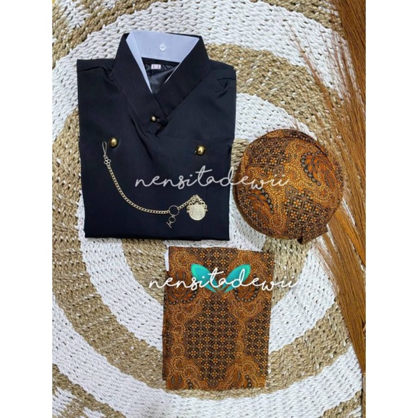 [1 Set, HT/SPD01B] Baju Prewed Adat Jawa - Solo, Nuansa Hitam