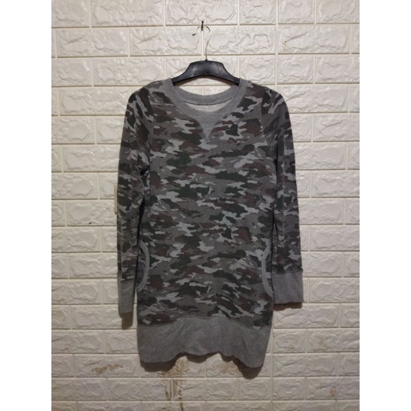 crewneck camo tunik second
