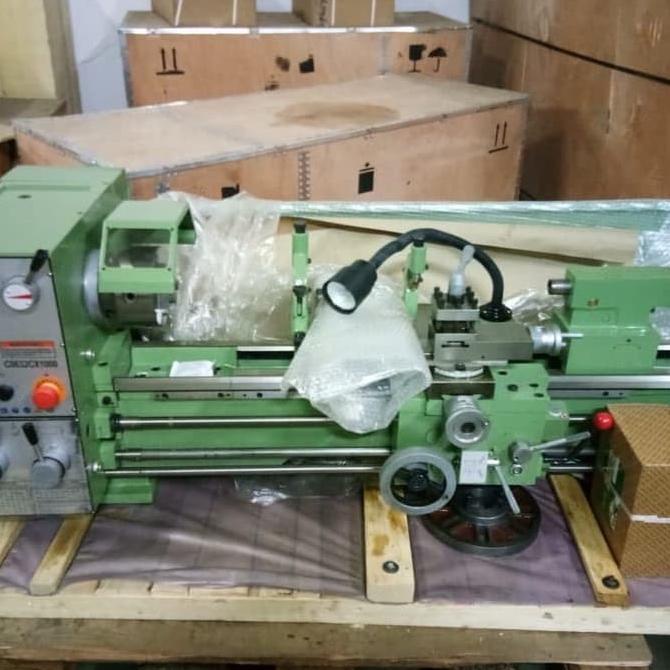 Mesin Bubut CO 632 C Long 1 Meter ( Bench Lathe ) MESIN BUBUT BESI CO selalu promo