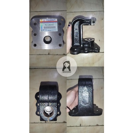 hanger belakang lubang 6 original MC128400 hanger helper bagian belakang canter hanger canter bagian