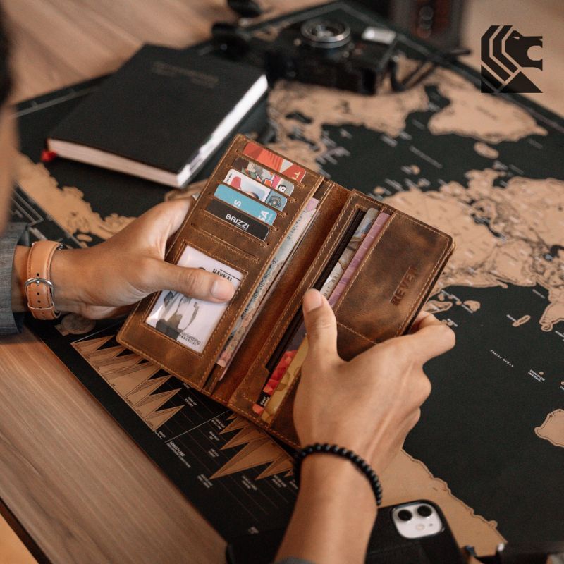 HOT DEALS REVEN LEATHER - Dompet Kartu Lipat Panjang Pria Prabu Wallet Bahan Kulit Sapi Asli Crazy