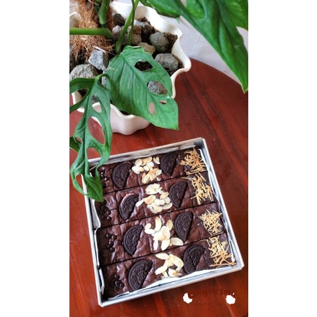 [BAYMI.SMG] FUDGY BROWNIES 20x20 DAPAT 20 POTONG BROWNIES/FUDGY  SEMARANG/BROWNIES SEMARANG/BROWNIES