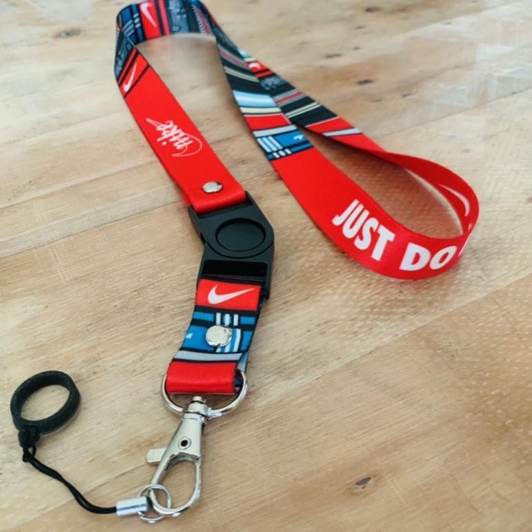 

((S-2-U ㊛> Lanyard Printing Gantungan ID Card Nike Sneaker top produk