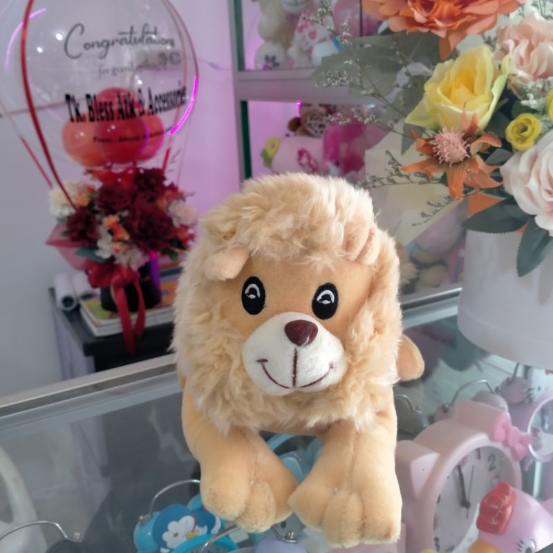 boneka Lion