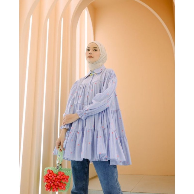 Azkia Blouse lovely Stripes HaideeOrlin