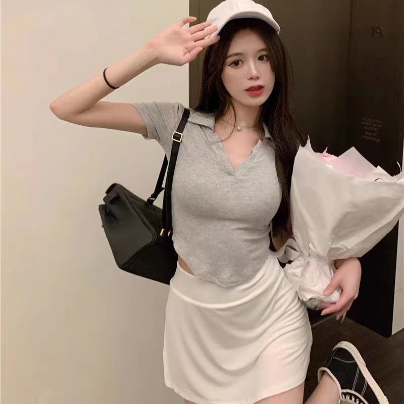 ♠Suhao Musim Panas Baru V-Leher Lengan Pendek Wanita Hot Girl Top Rasa Desain Pendek Kemeja Pendek Slim Chic T-shirt Tipis