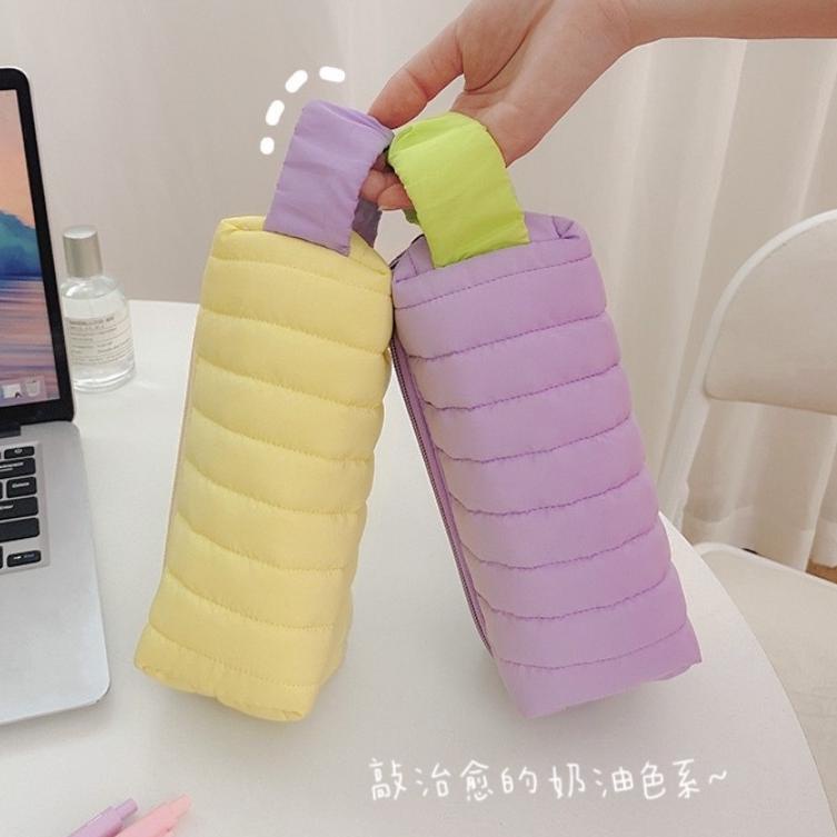 

Kirim Langsung PILLOW PENCIL CASE SLETING BULU / TEMPAT PENSIL BANTAL BULU / KOTAK PENSIL JOLINE / TEMPAT PENSIL BULU POLOS LEMBUT / POUCH MAKEUP KOREA / ORGANIZER / TEPAK PENSIL / SIMPLE MINIMALIS AESTHETIC KOREAN STYLE STATIONERY~