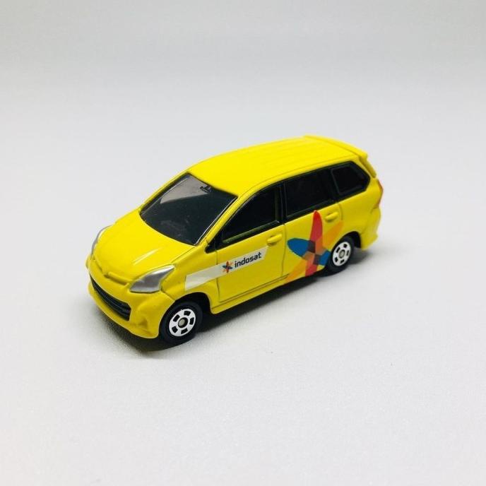 tomica avanza veloz custom