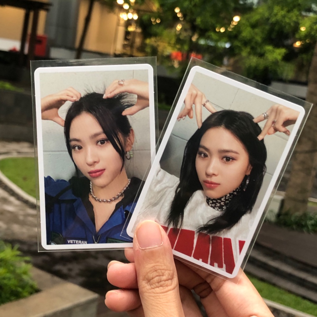ITZY Voltage Album Photocard PC OFFICIAL RYUJIN YEJI LIA
