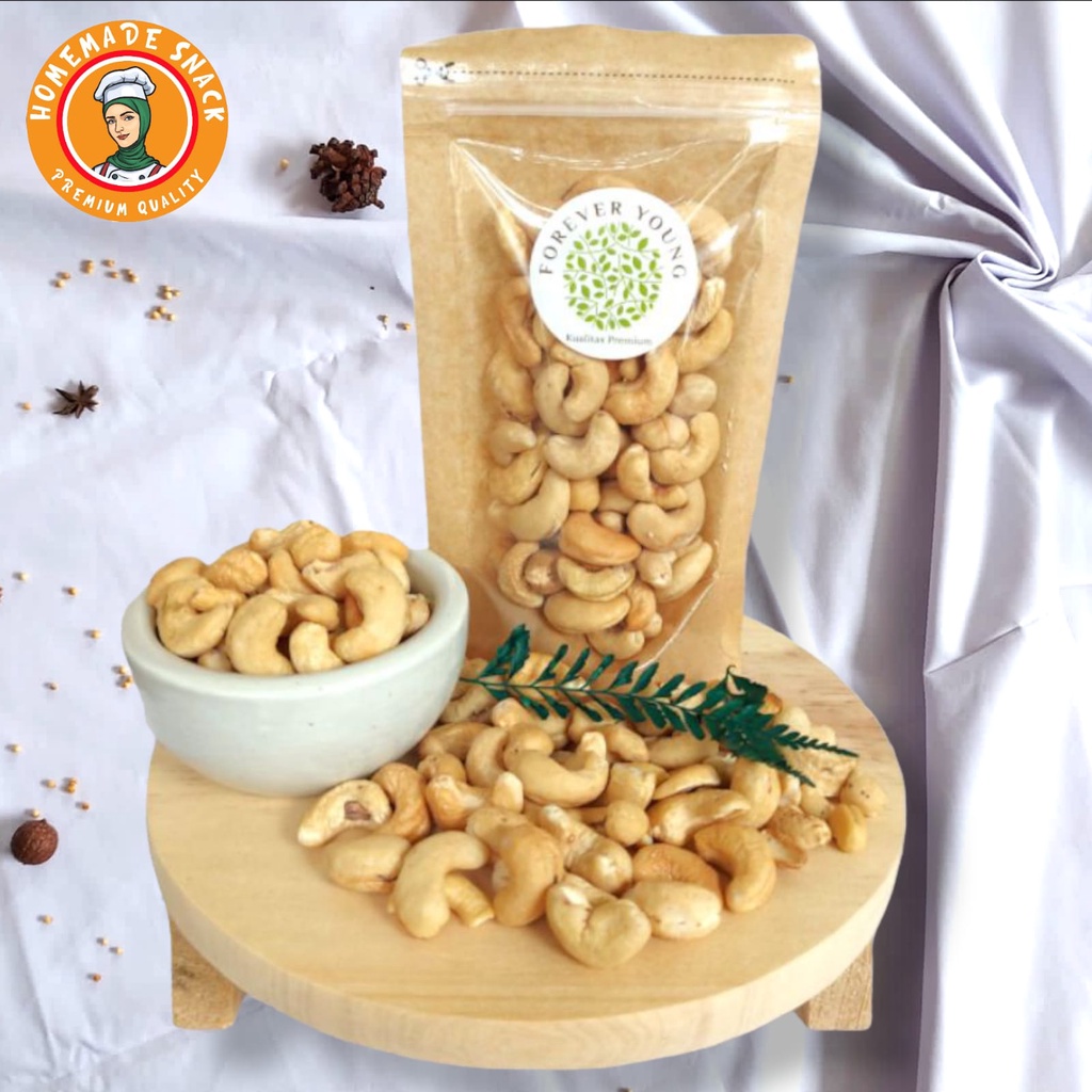 

Homemade Snack - Superfood Roasted Cashew Nut Kacang Mede Jumbo Sulawesi Oven Matang Kualitas Premium