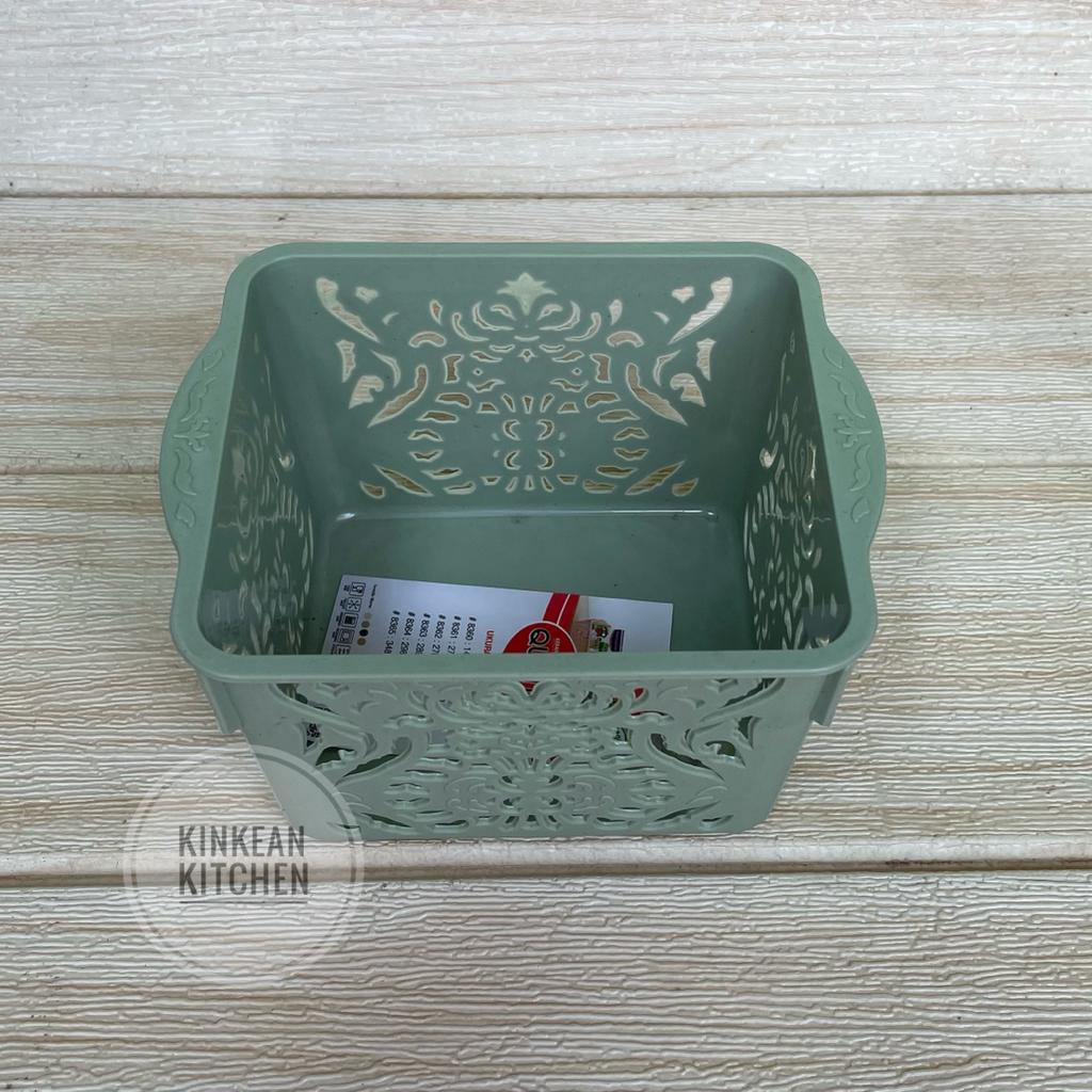 Storage Basket / Tempat Keranjang Plastik Serbaguna - Quattro 8360
