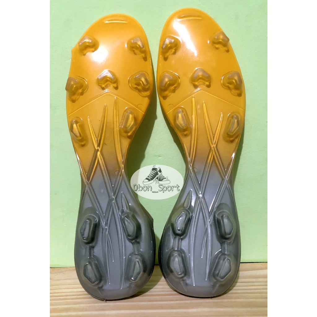 Outsole Sepatu Bola-Bawahan Telapak Sepatu Sepak Bola{semua jenis}