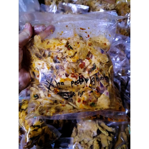 

kripik basreng pedas