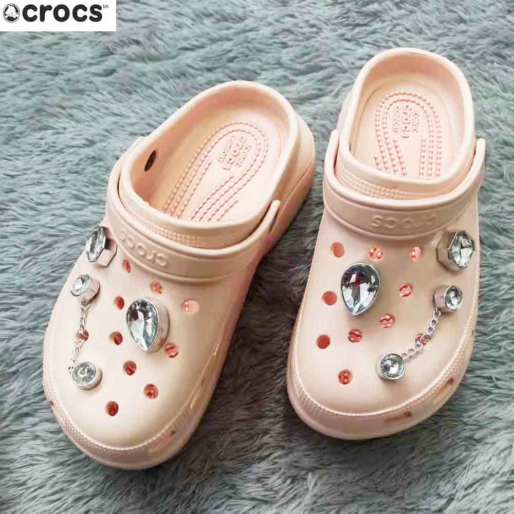 Crocs Sandal Wanita Classic By Crocs Free Jibbits Pantai