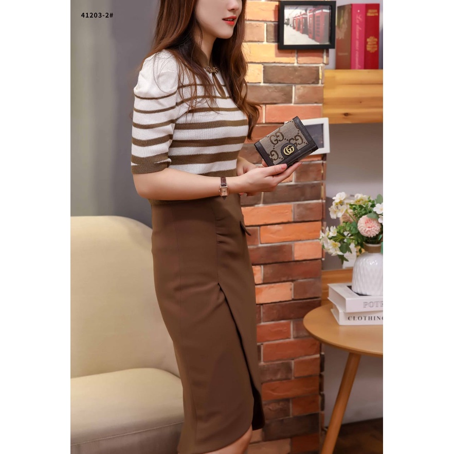GC GG Wallet Canvas Gold Hardware 41203-2 41203-1