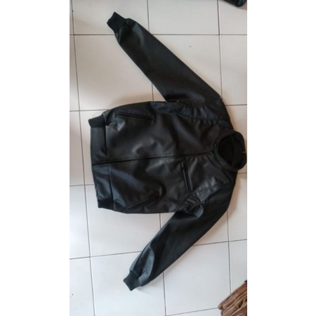 Jaket Pria Kulit Semi Model Ariel termurah Anti Air Anti Hujan Kualitas Super