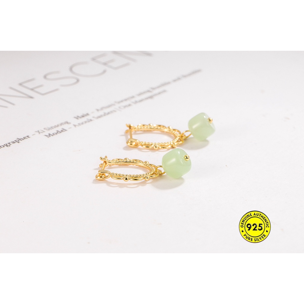 18k Emas Vintage Hetian Jade Earrings Wanita Gaya Pengadilan Anting Bermutu Tinggi U1169