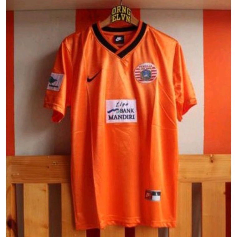 JERSEY RETRO PERSIJA JUARA 2001