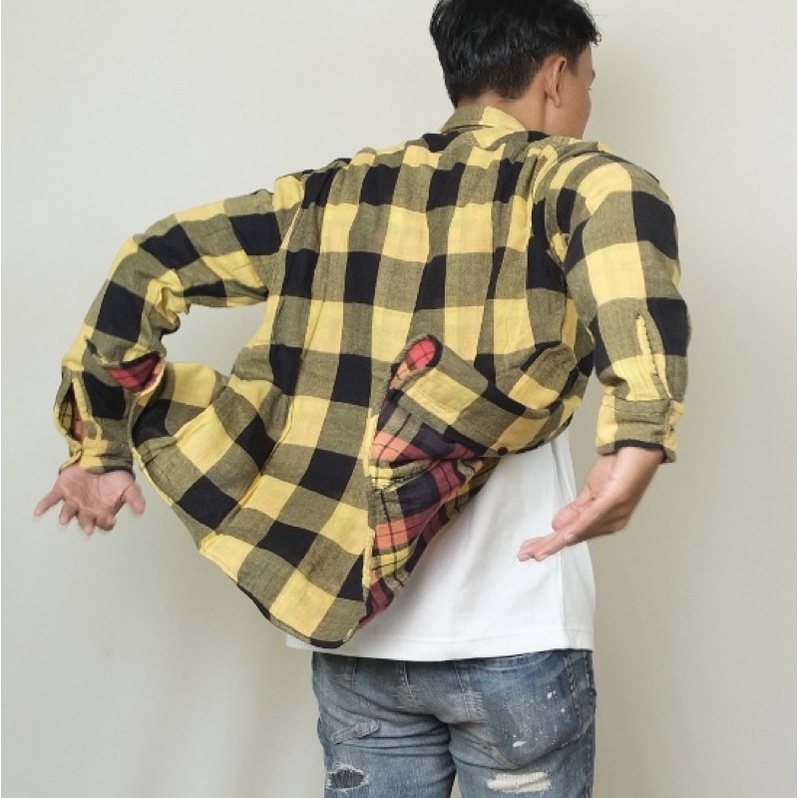 Kemeja Flanel Kotak-Kotak / Plaid Shirt Fleece Edwin