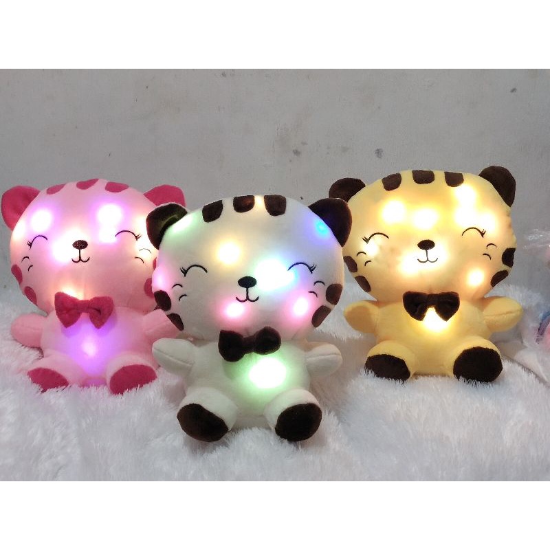 Boneka Kucing Lucu Imut Bisa Nyala Ada Lampu LED nya Cocok Buat Lampu Tidur/Kado/Hadiah Ulang Tahun