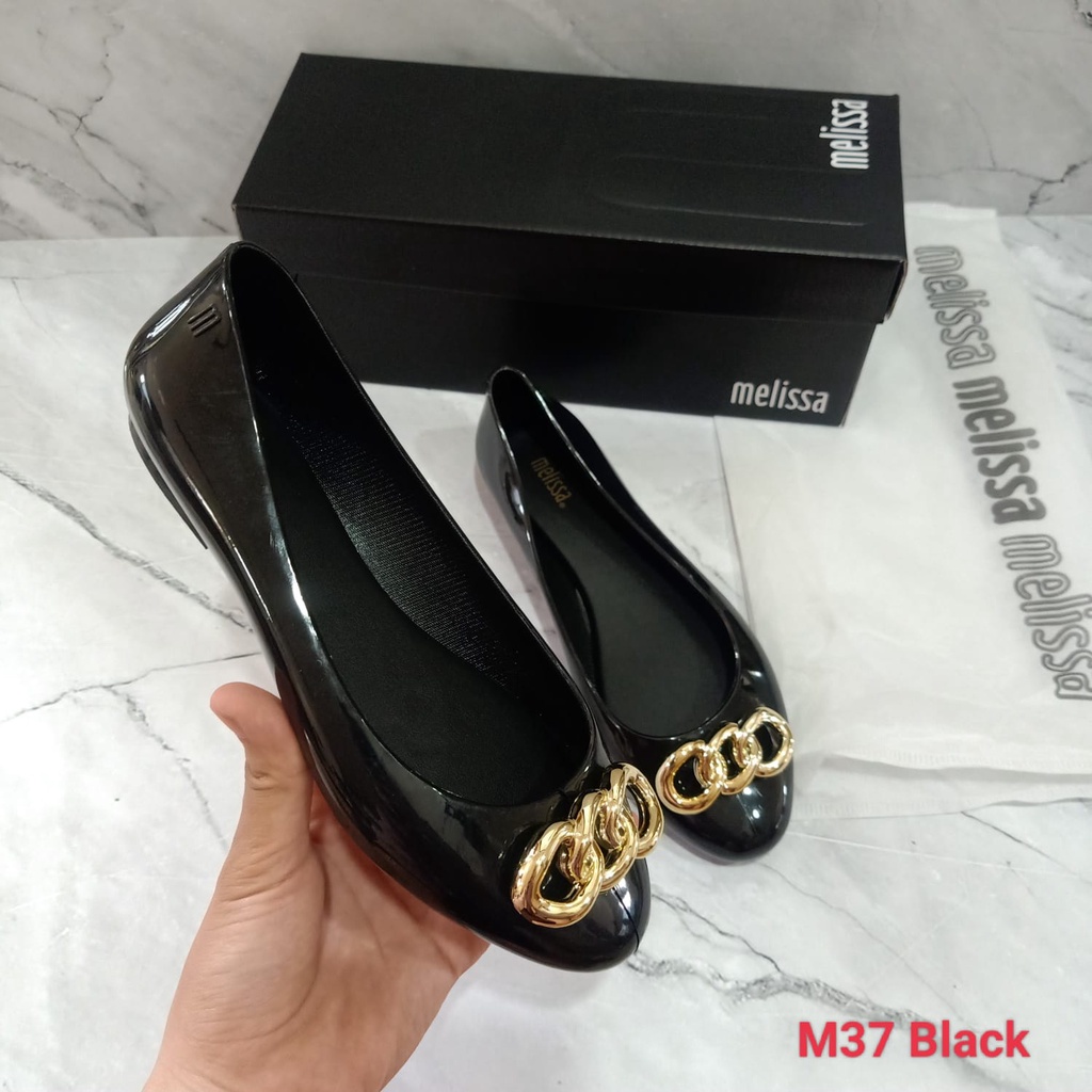 Flat Shoes Wanita Mels M37