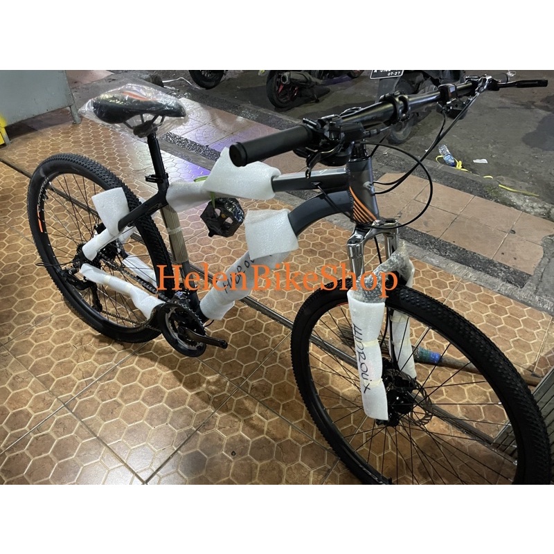 Sepeda Gunung 27,5 Blade Evergreen Gigi3x8speed rem hydrolic