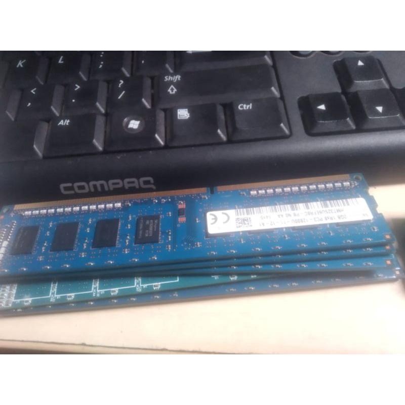 Ram Komputer Pc Ddr 3 2GB 12800U Merk campur Garansi