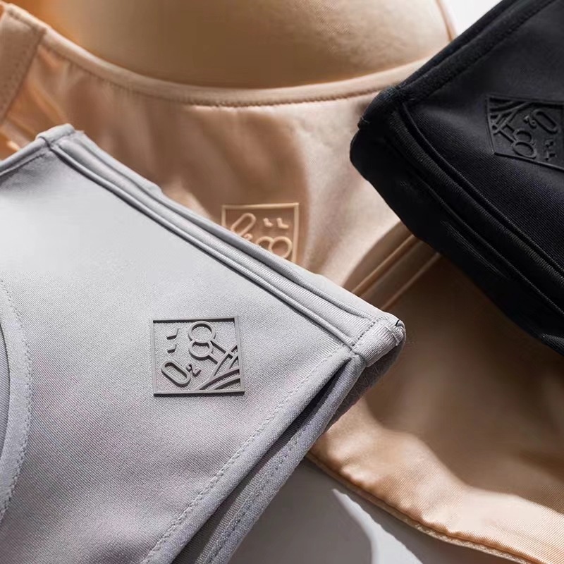 TOPGROSIR TG0705 Bra Wanita Import Dengan Model Tanpa Tali Strap Non-Slip Bergaya Sexy