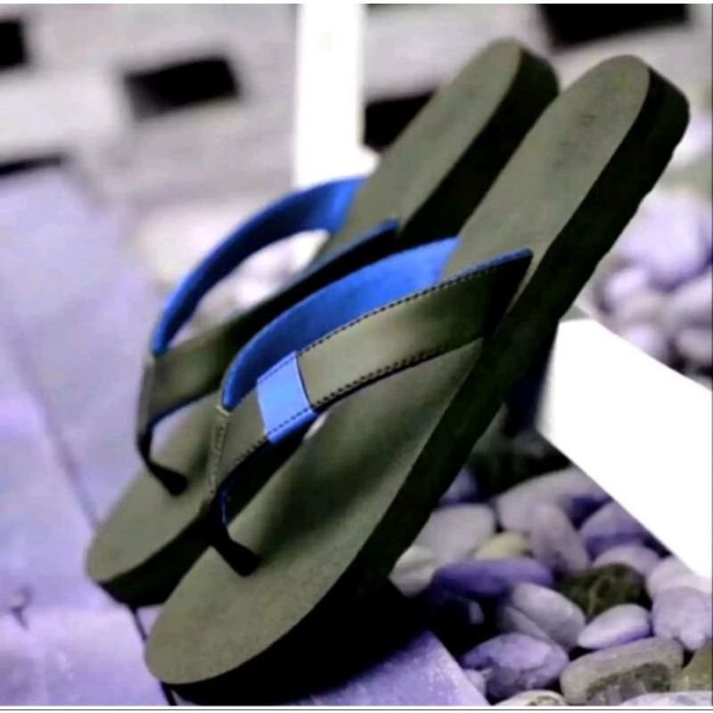 Sandal Casual Pria Dewasa Terbaru