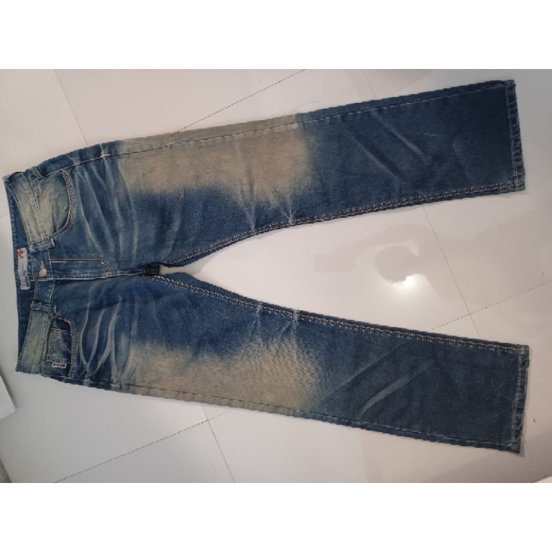 arson jeans