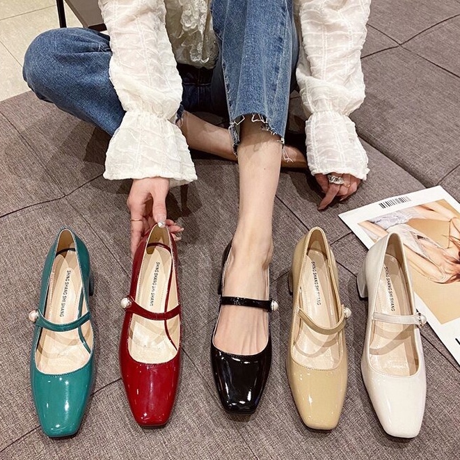 Sepatu Kerja Permpuan Glossy Import Sepatu Wanita Heels 5cm Pantofel Vintage Korean Style SK-032