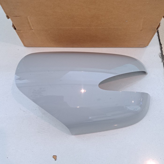 Cover Spion Grandis Asli Mitsubishi Grandis