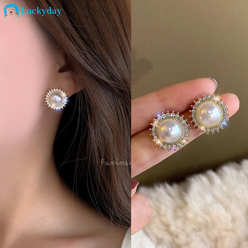 YEEZII Anting Mutiara Kristal Mewah Untuk Wanita Bunga Bulat Emas Stud Earring Aksesoris Perhiasan