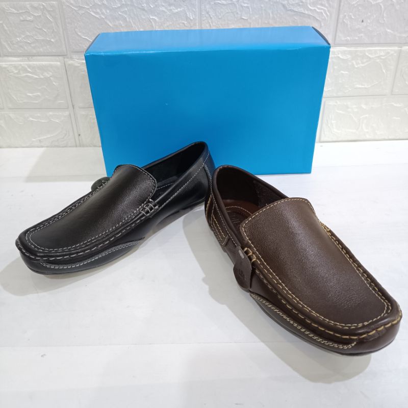 Sepatu Kulit Slip On Merk Diego model kulit licin