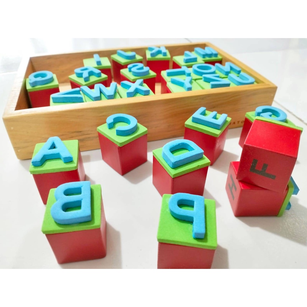 

Omochatoys Mainan Stempel Huruf Besar Isi 26 Pcs