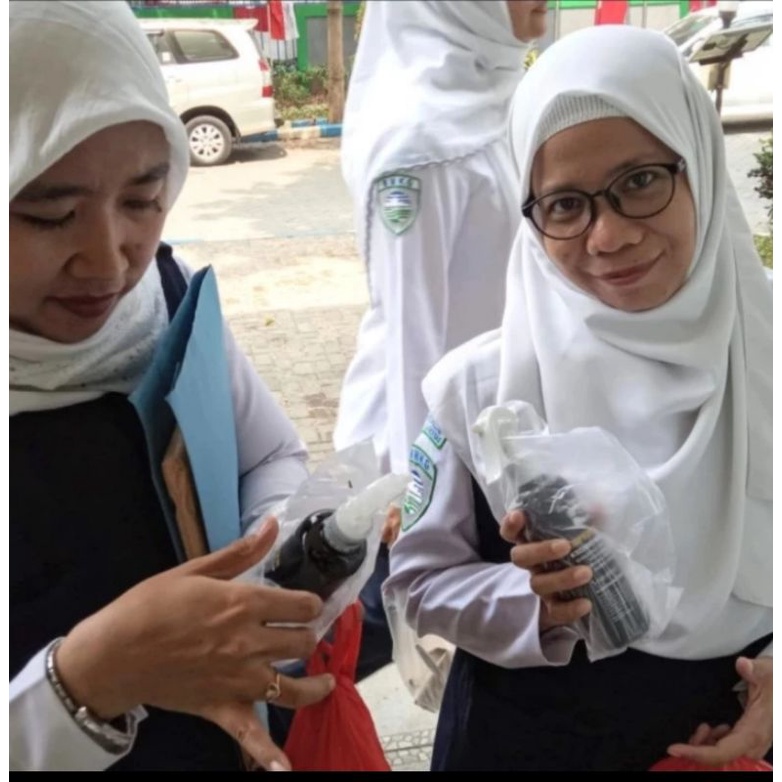 Pembersih sepatu sneaker super cleaner