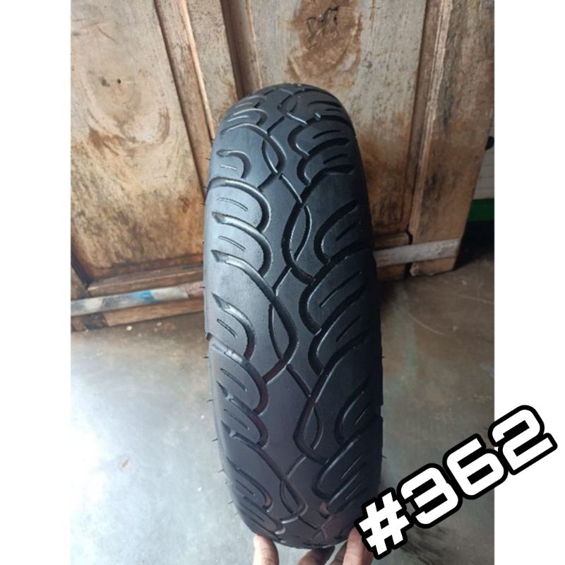 BAN MOTOR SEKEN BELAKANG HONDA PCX 150 UK 120/70-14 TUBELESS